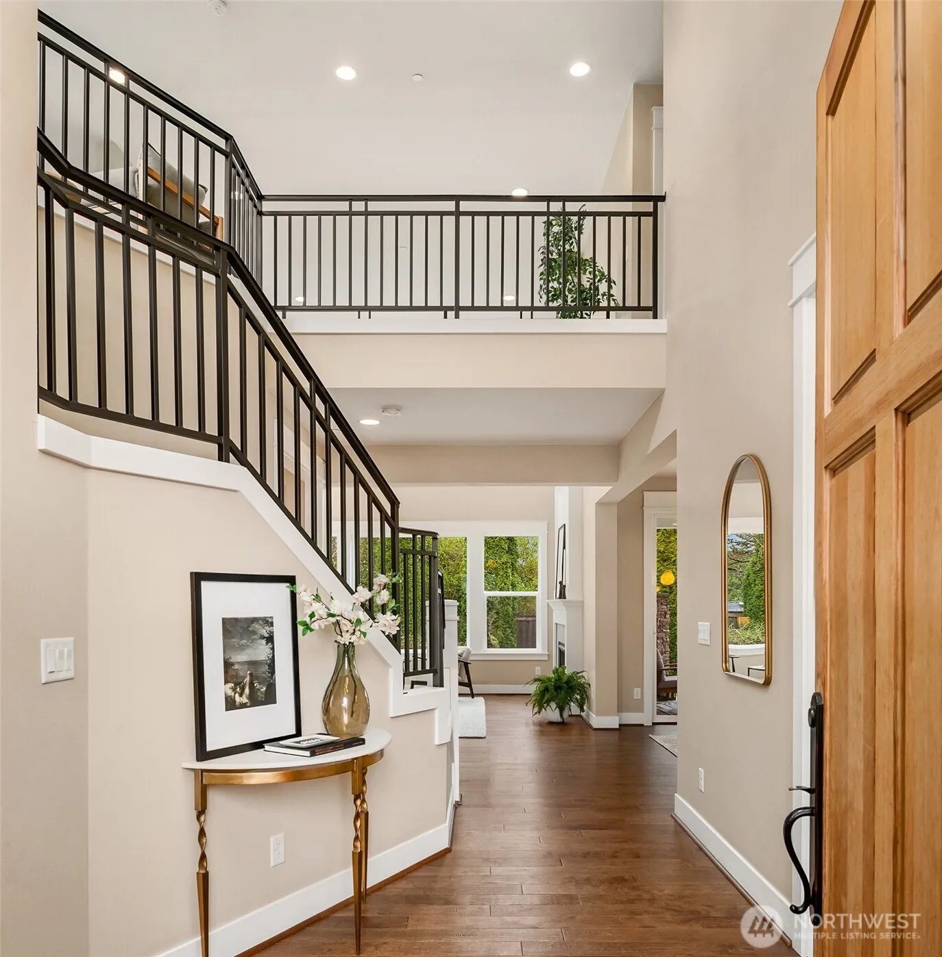 Property photo for 632 Sw 185th St, Normandy Park photo 2