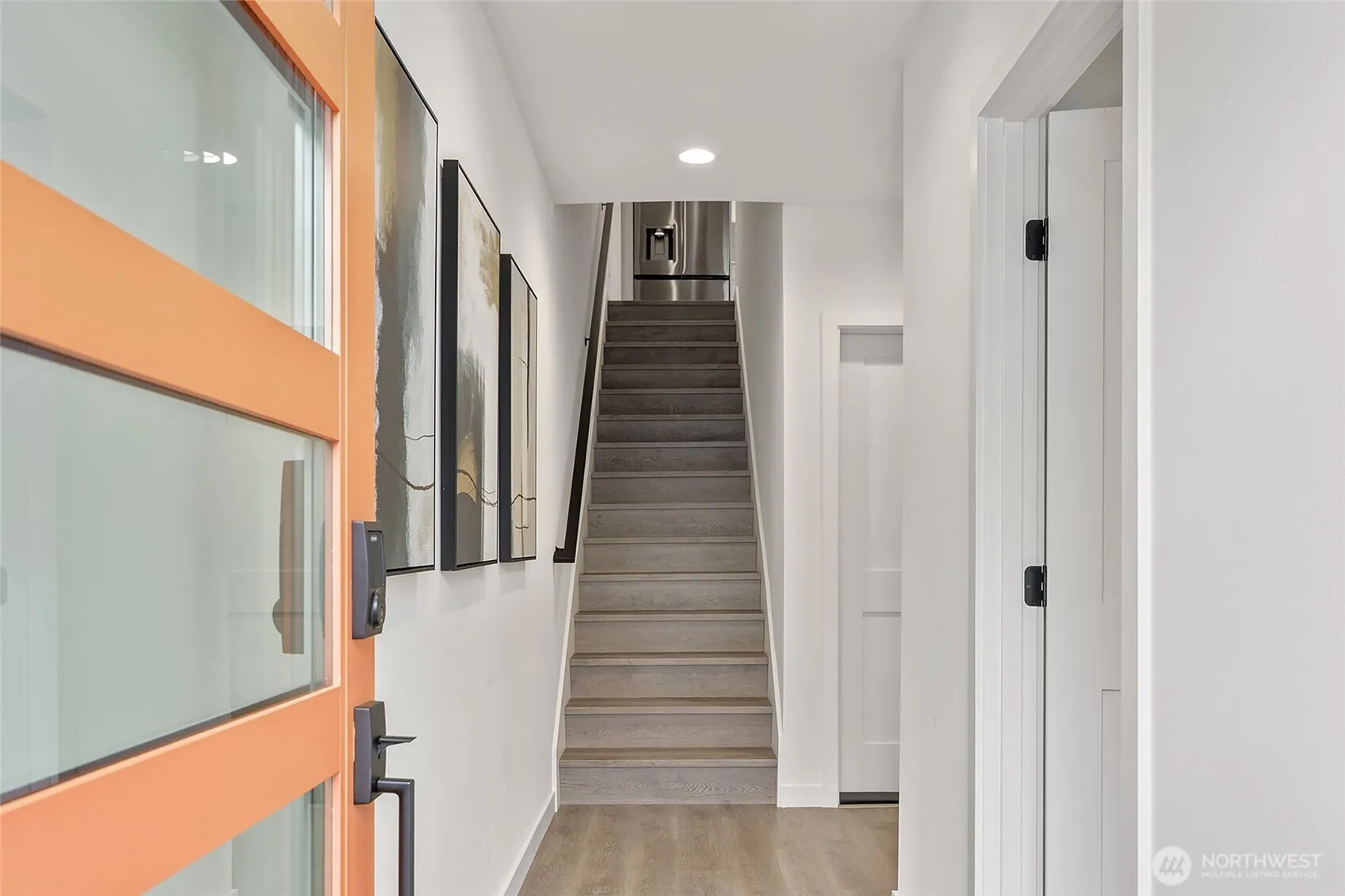 Property photo for 9020 13th Avenue Nw #b, Seattle photo 4