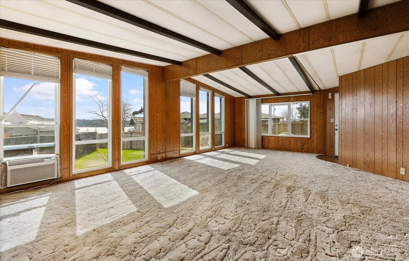 Property photo for 801 Walker Avenue, Oak Harbor