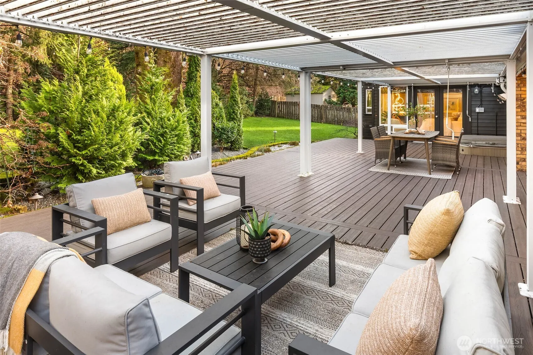 Property photo for 20 Cascade Key, Bellevue