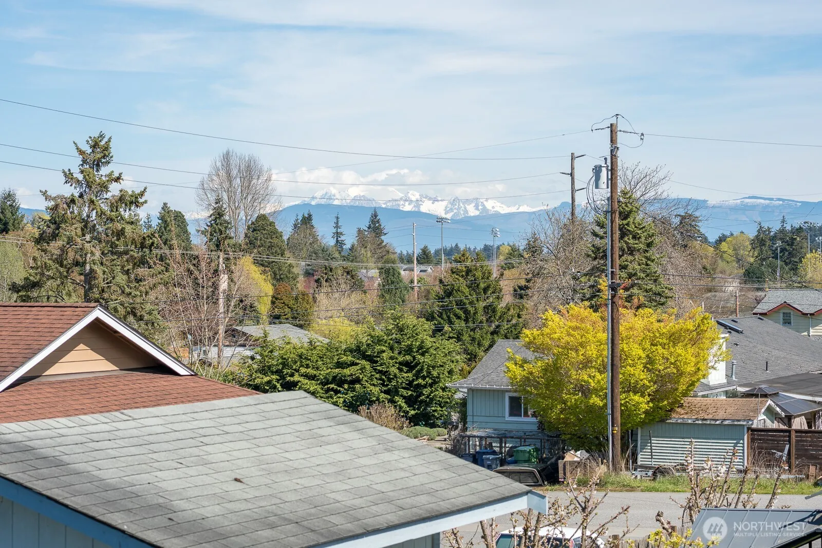 Property photo for 2412 16th Street, Anacortes photo 3