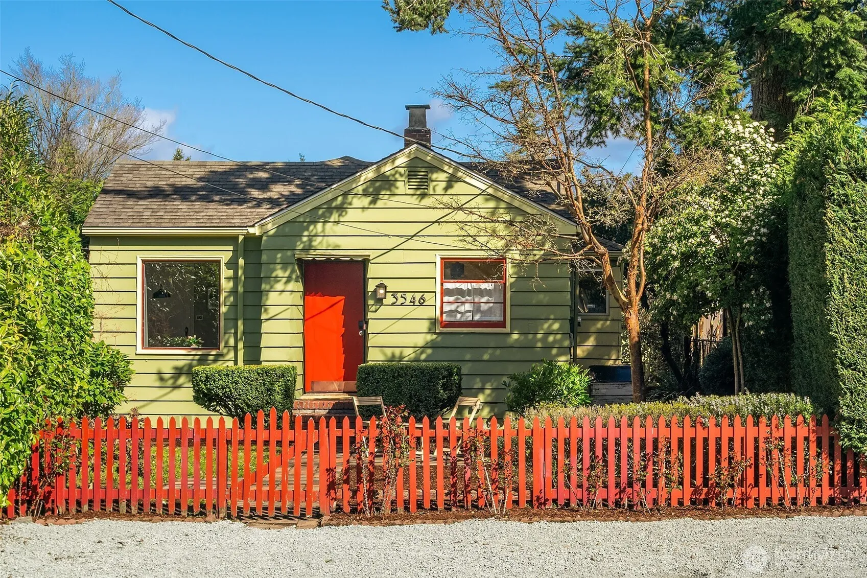Property photo for 3546 Sw 99th Street, Seattle