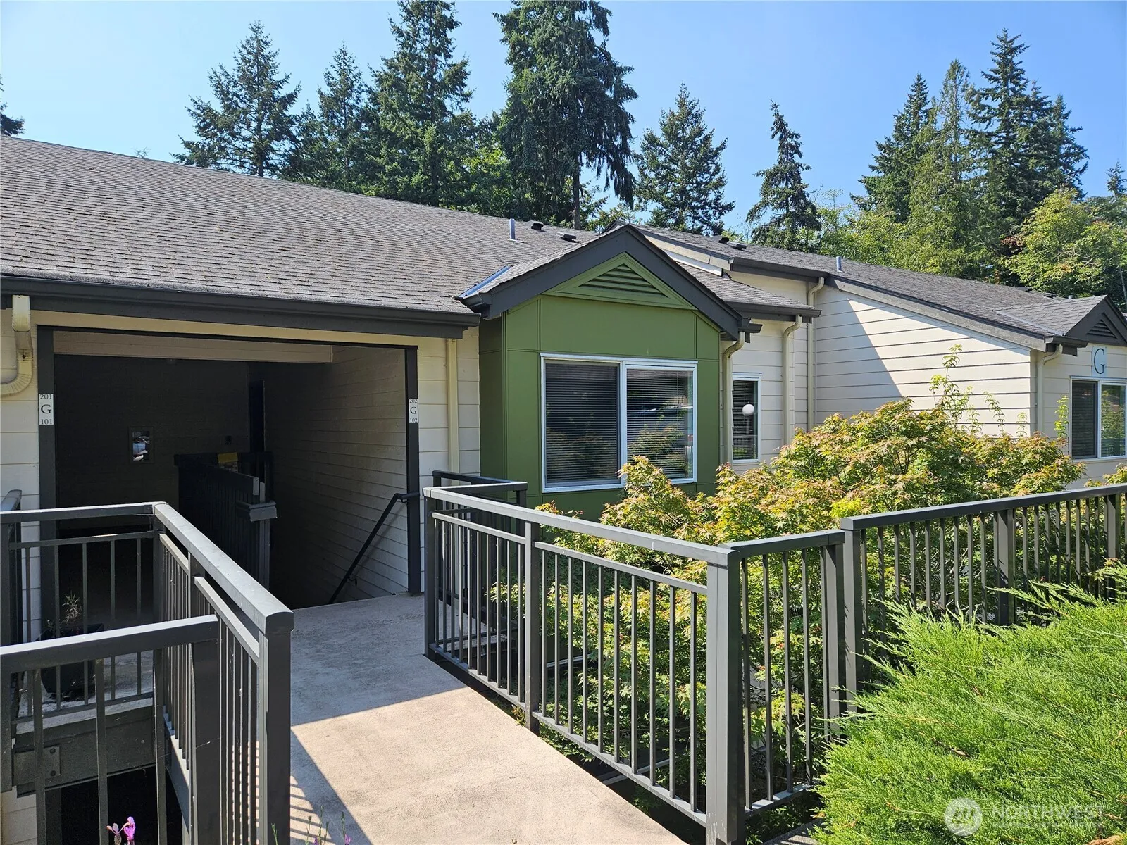 Property photo for 31500 33rd Place Sw #g202, Federal Way