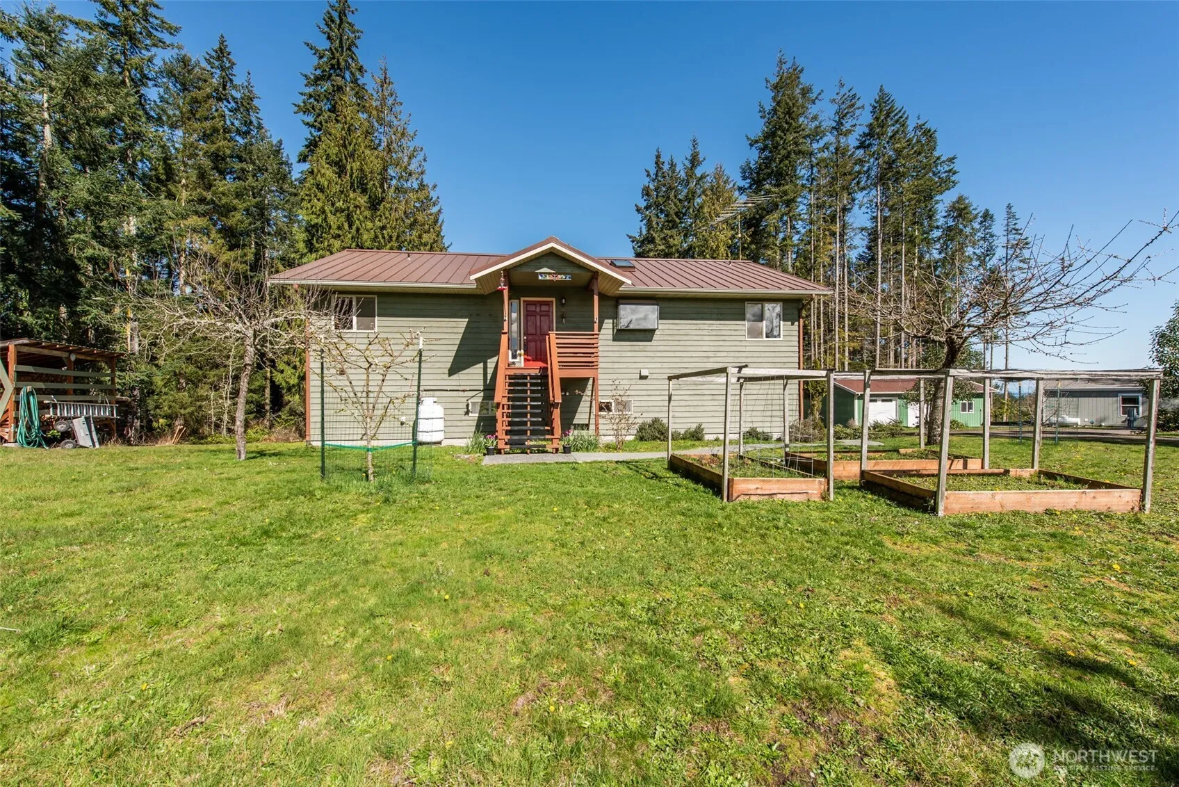 Property photo for 997 Old Olympic Highway, Port Angeles
