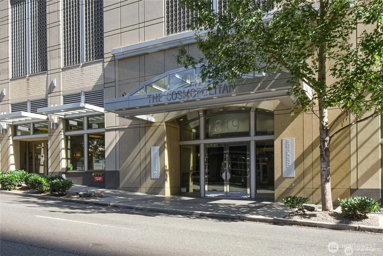 Property photo for 819 Virginia Street #1101, Seattle photo 2