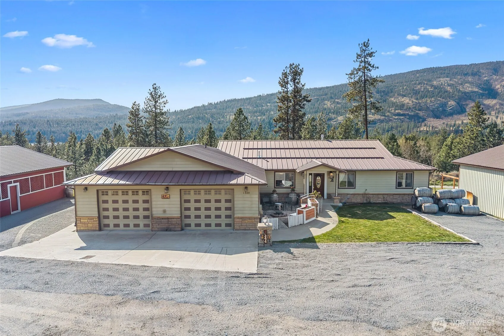 Property photo for 1344 Pine Crest Way, Colville photo 2