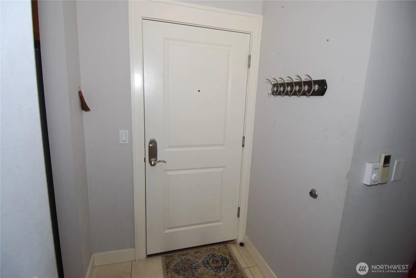 Property photo for 3217 Eastlake Avenue E #302, Seattle photo 5