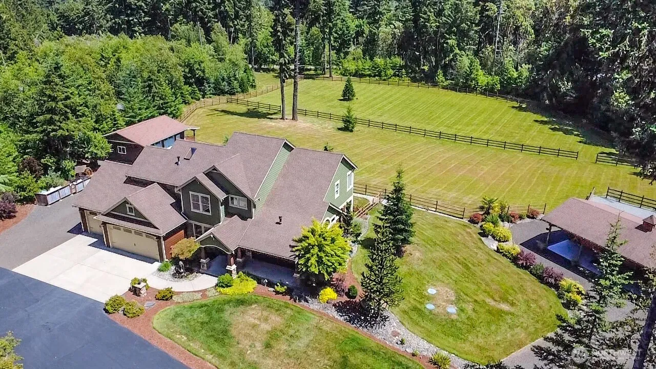 Property photo for 7436 Gallagher Cove Road Nw, Olympia photo 4