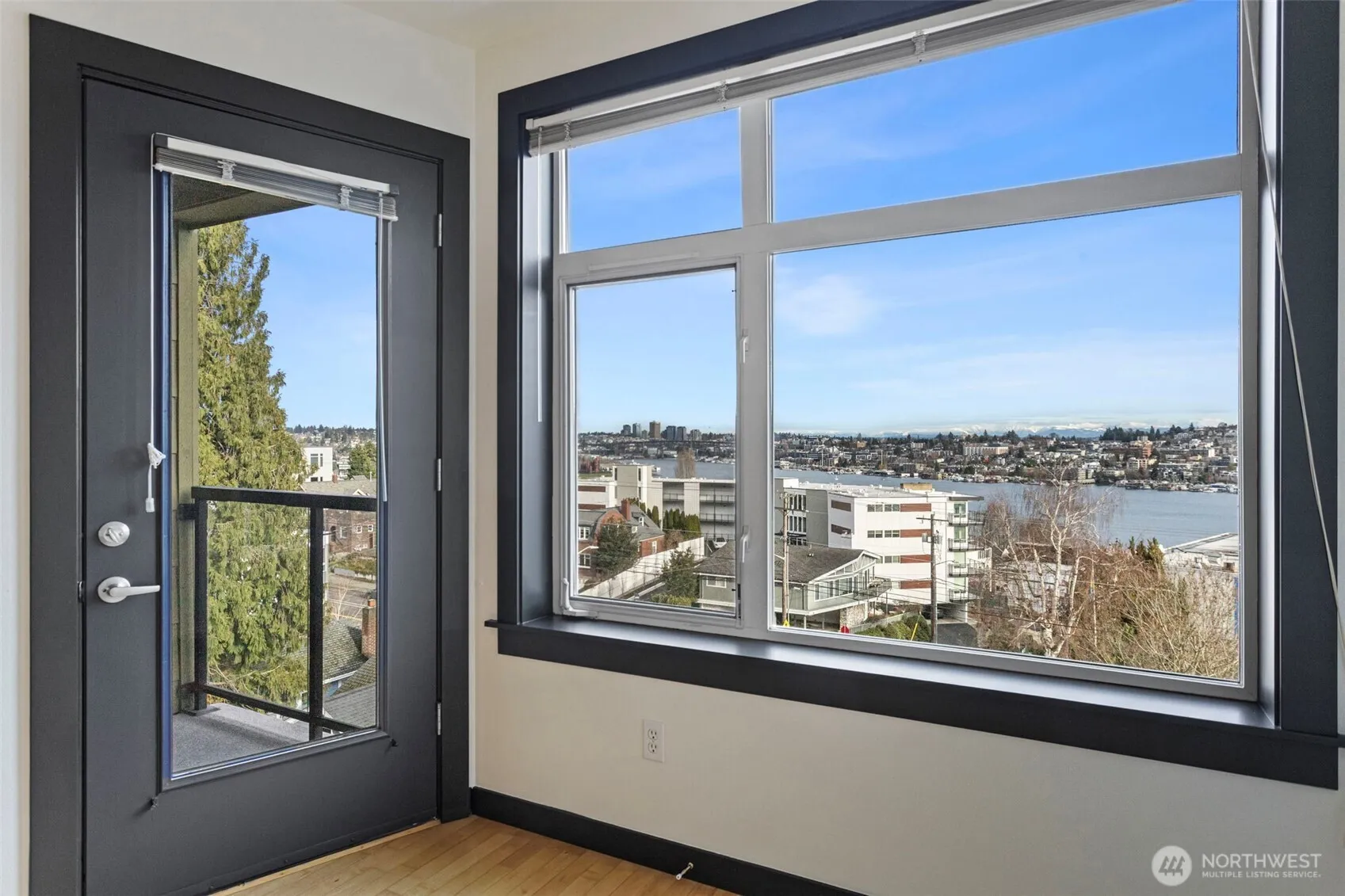 Property photo for 655 Crockett Street #b207, Seattle photo 2