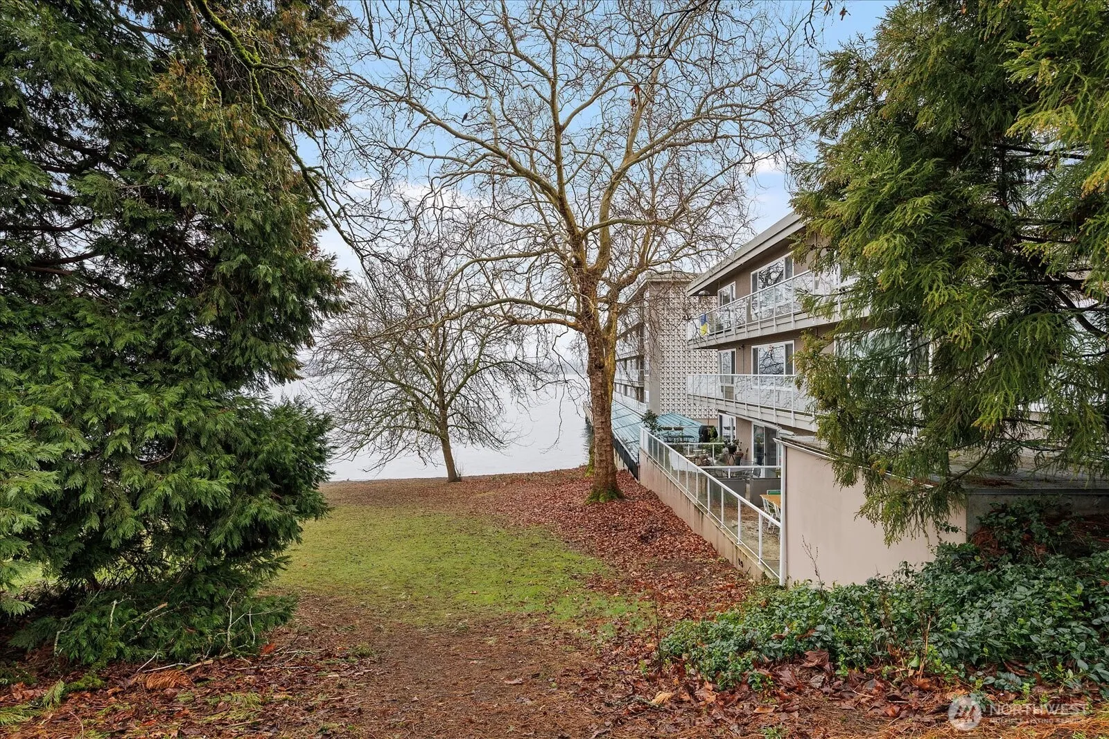 Property photo for 1810 43rd Avenue E #301, Seattle photo 5