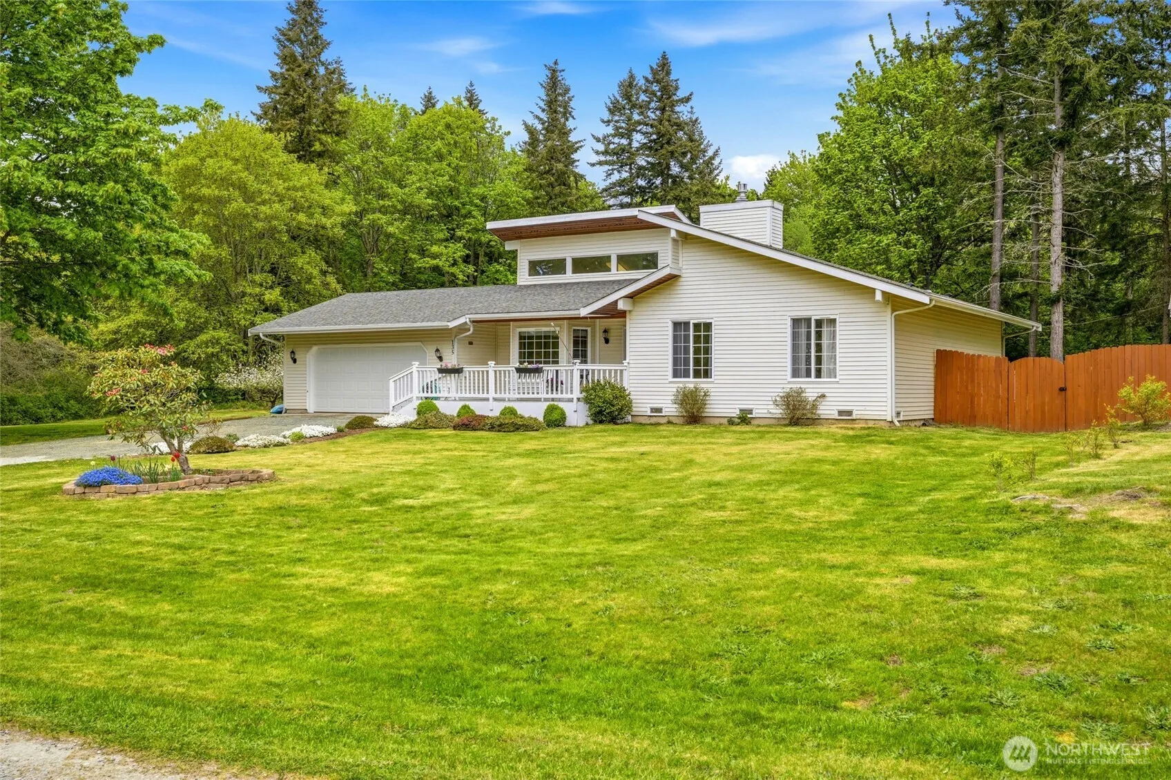 Property photo for 135 Hosanna Way, Camano Island