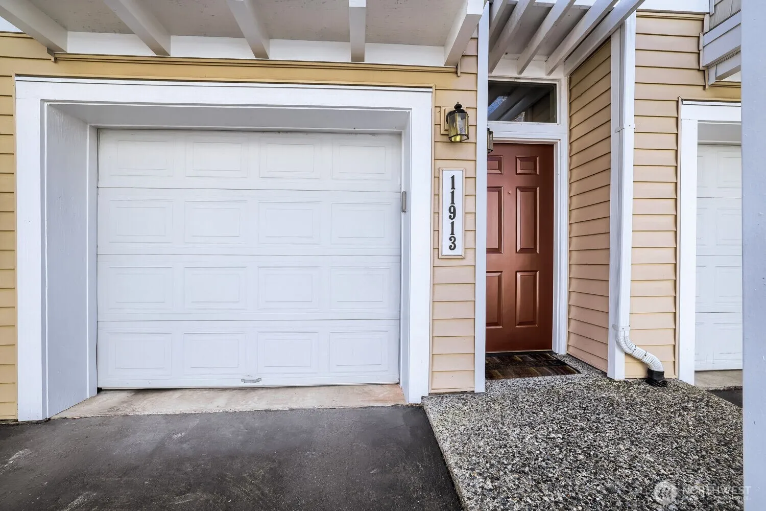Property photo for 11913 Ne 163rd Place, Bothell photo 5