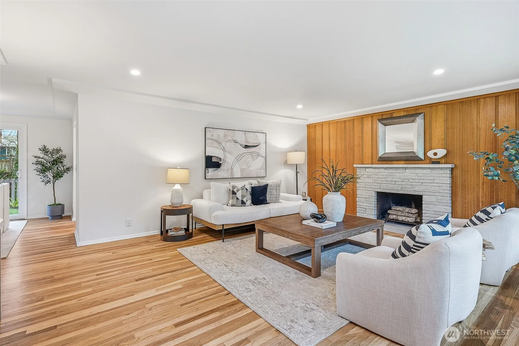 Property photo for 12018 12th Avenue Nw, Seattle photo 4