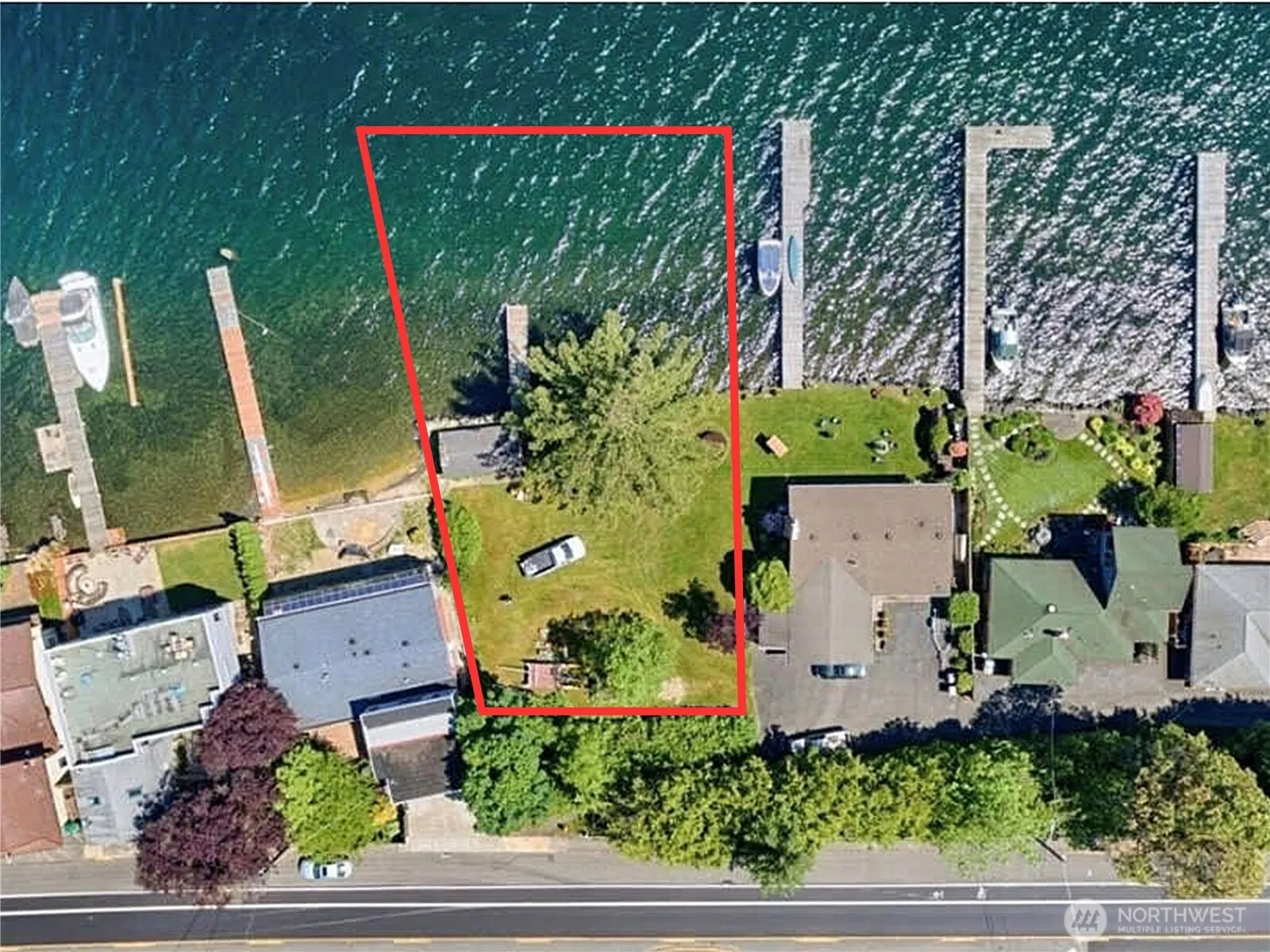 Property photo for 11136 Rainier Avenue S, Seattle photo 2