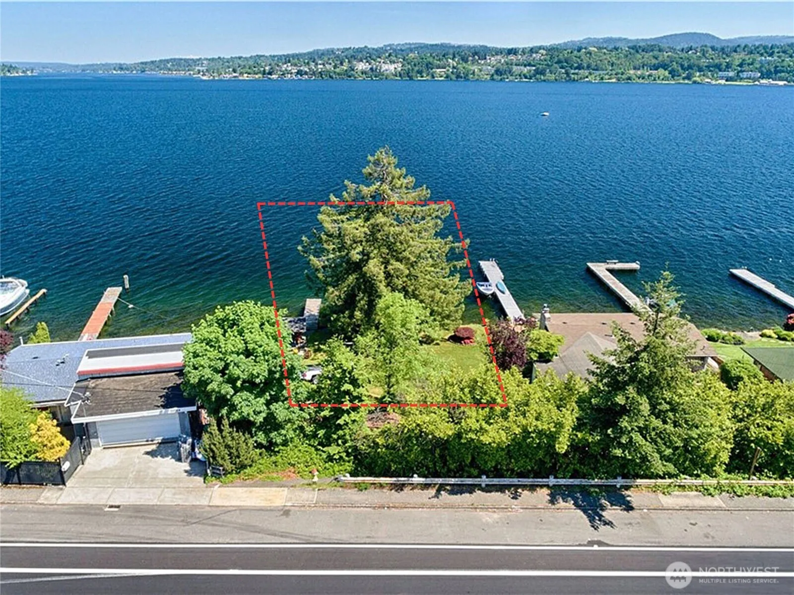 Property photo for 11136 Rainier Avenue S, Seattle photo 5