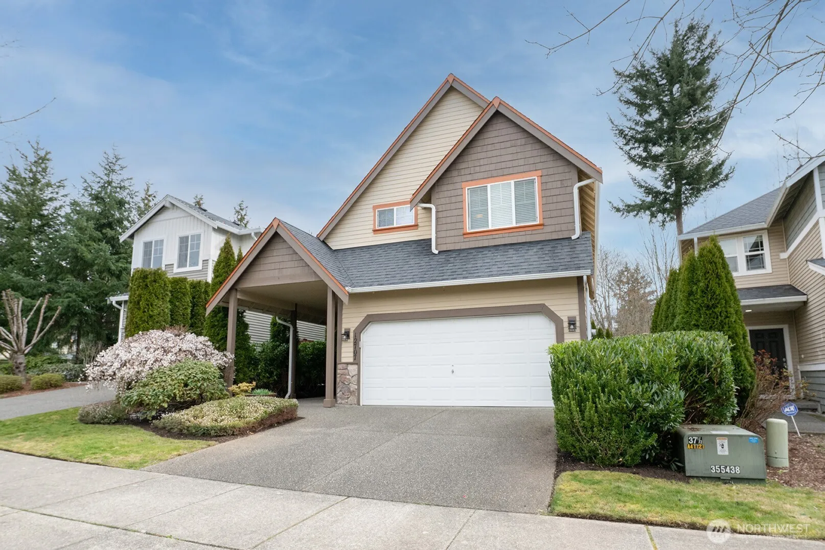 Property photo for 12707 12th Dr Se, Everett