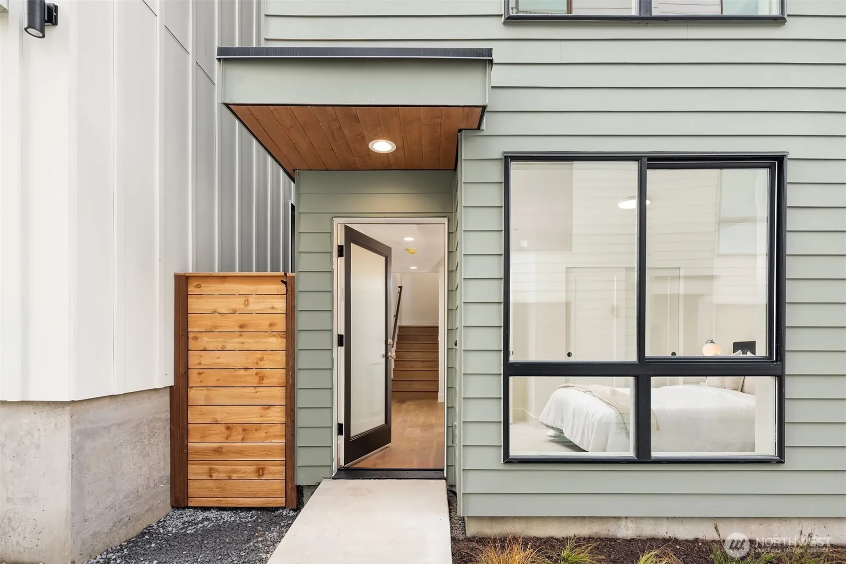 Property photo for 4418 1st Avenue Ne #b, Seattle