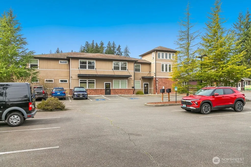 Property photo for 1922 Pottery Avenue, Port Orchard photo 4