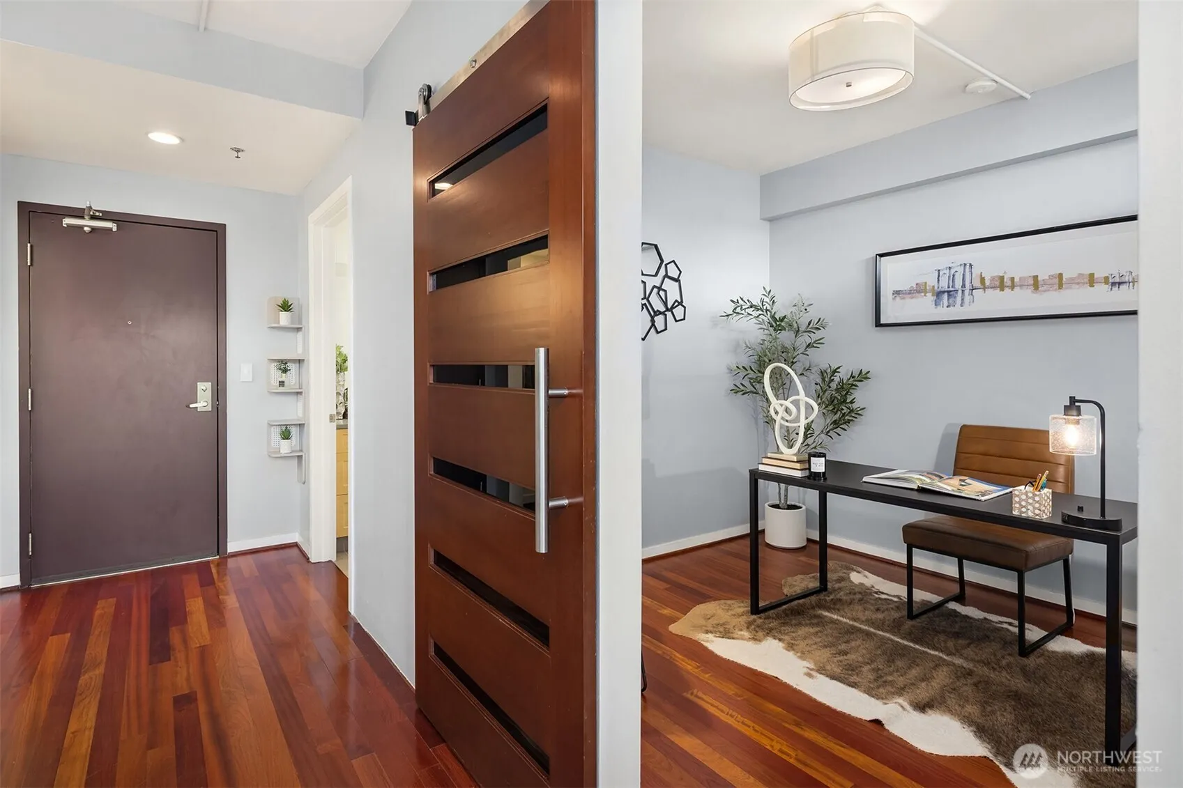 Property photo for 2717 Western Avenue #1120, Seattle photo 4