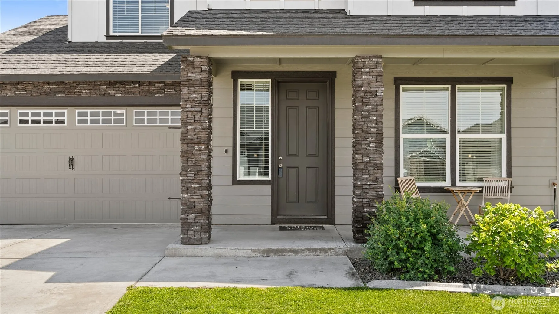 Property photo for 8215 Cardinal Peak St, West Richland photo 3