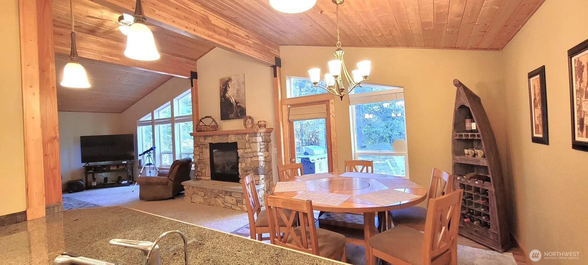 Property photo for 351 Mckee Lane, Cle Elum photo 3