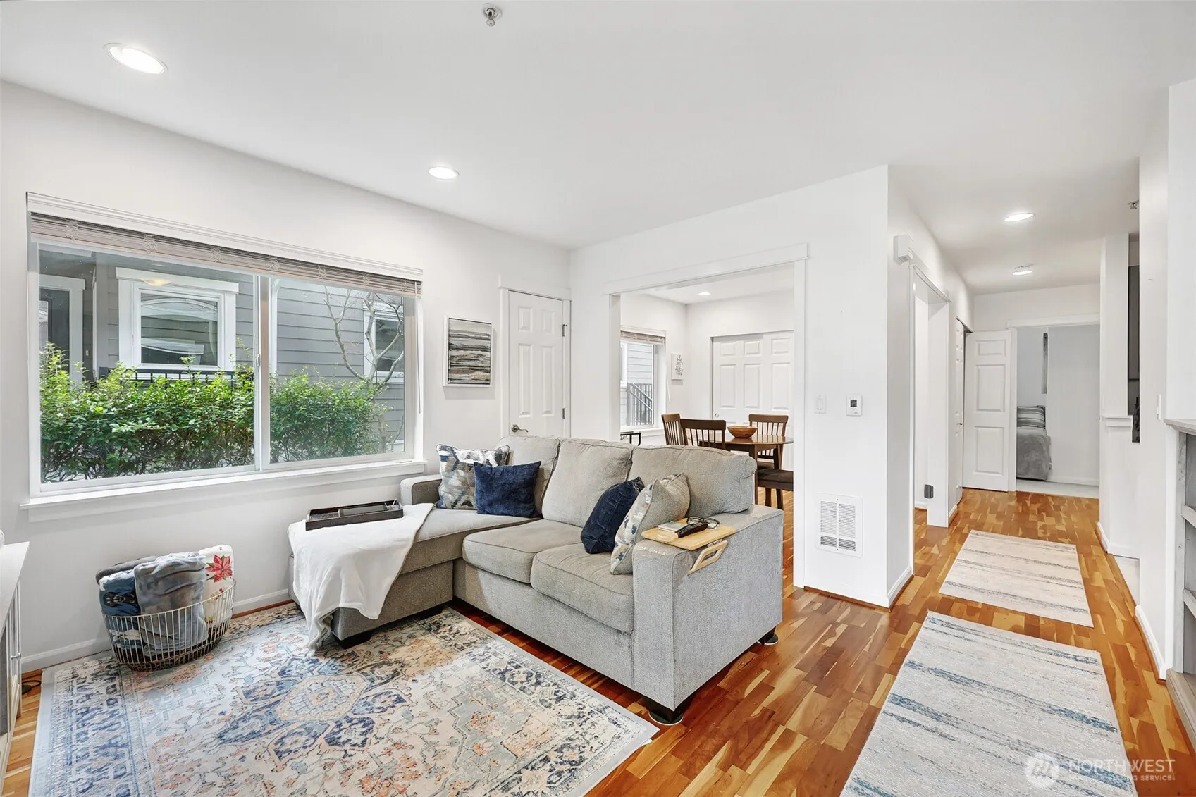 Property photo for 7322 Rainier Avenue S #209, Seattle photo 2