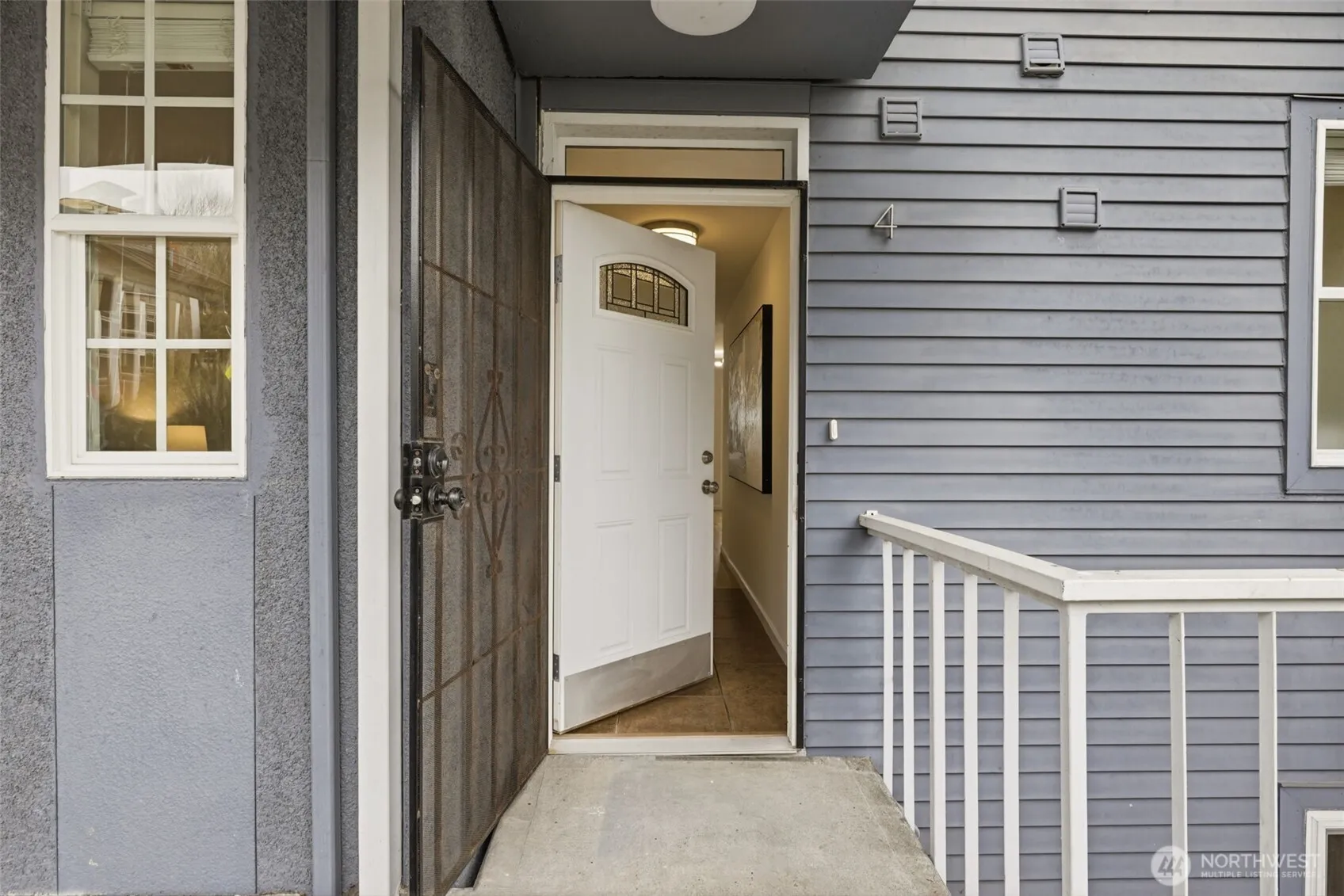 Property photo for 1758 Dexter Avenue N #4, Seattle photo 4