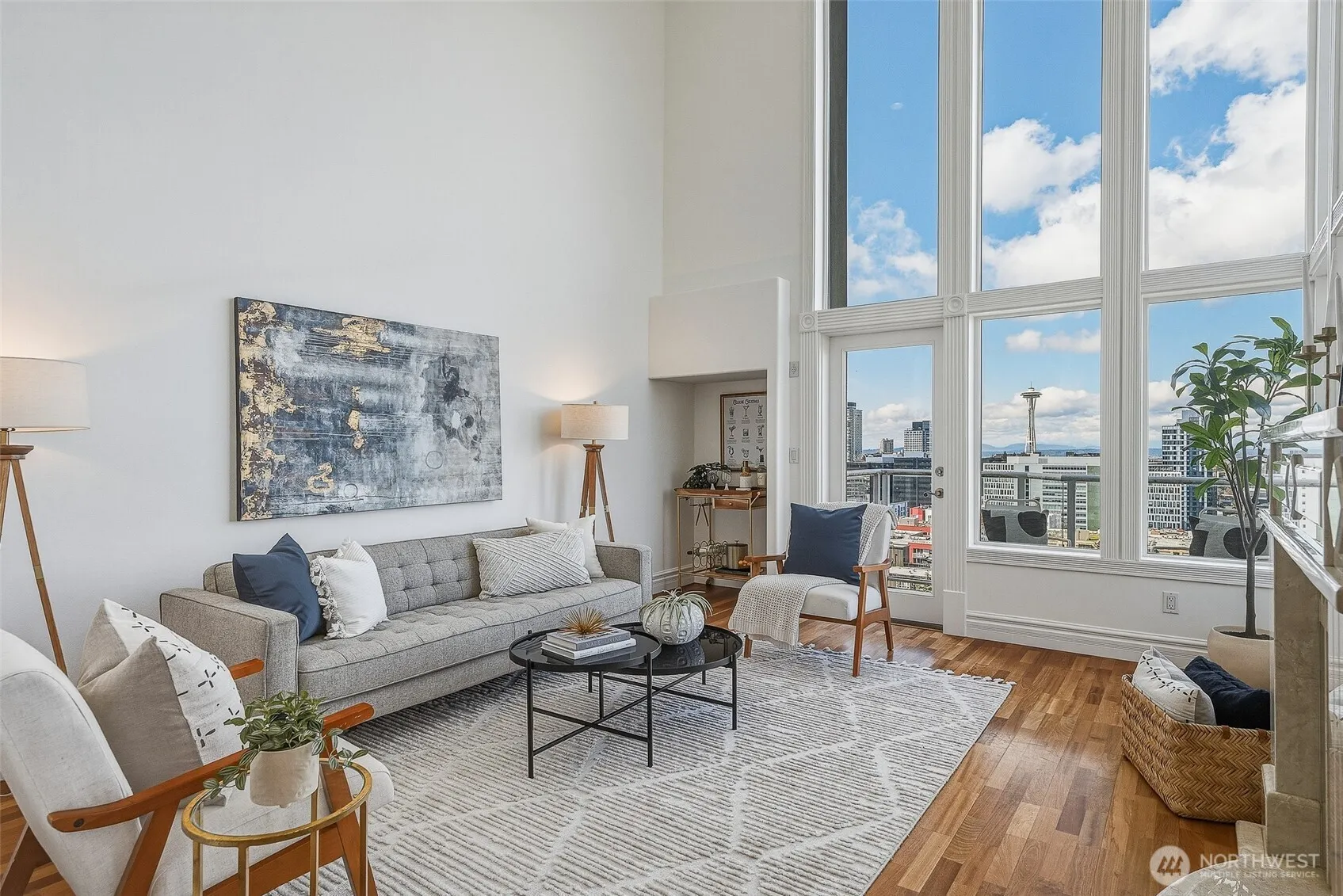 Property photo for 311 E Republican Street #602, Seattle photo 4