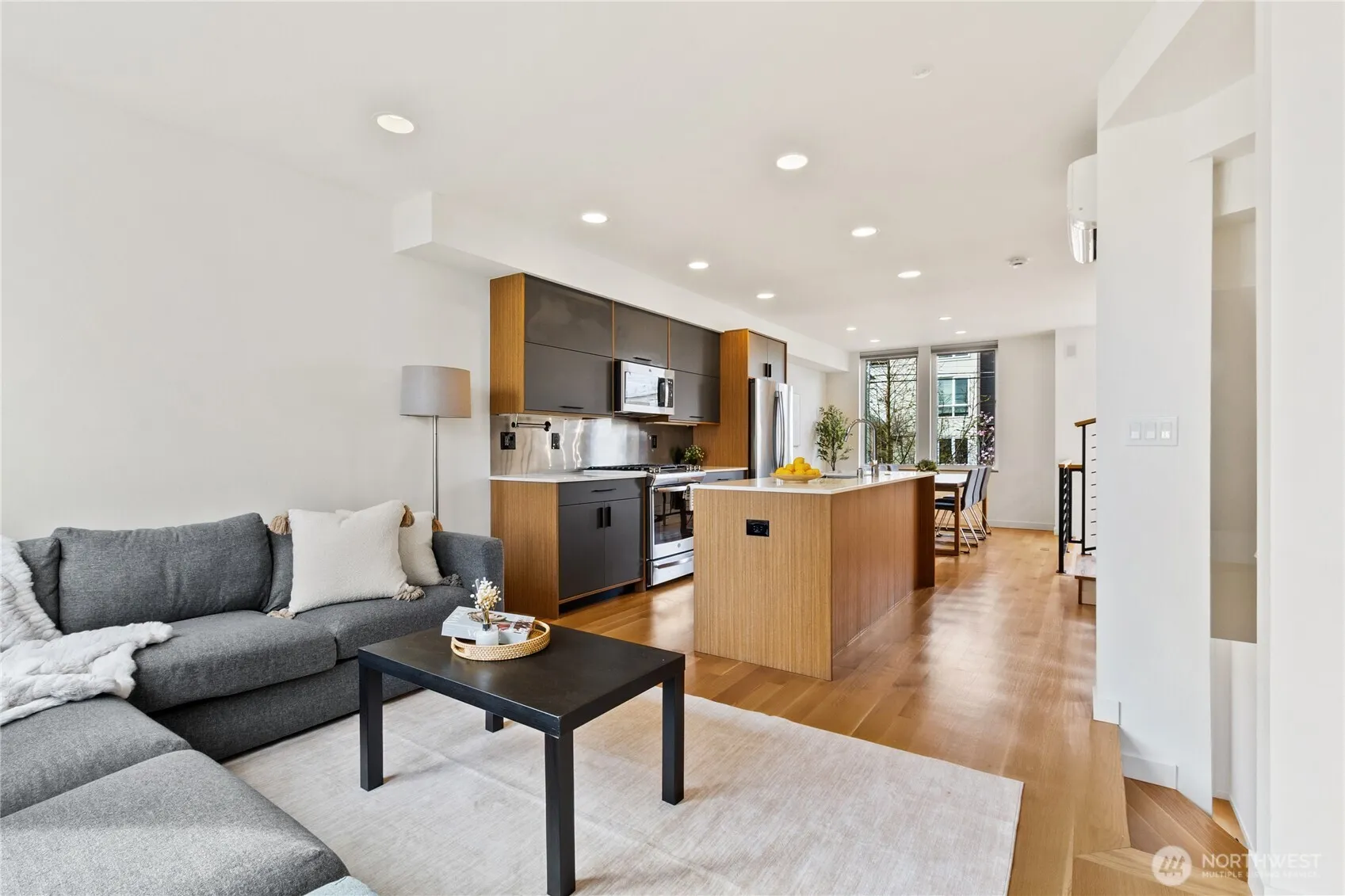 Property photo for 2011 Nw 64th Street #b, Seattle photo 5