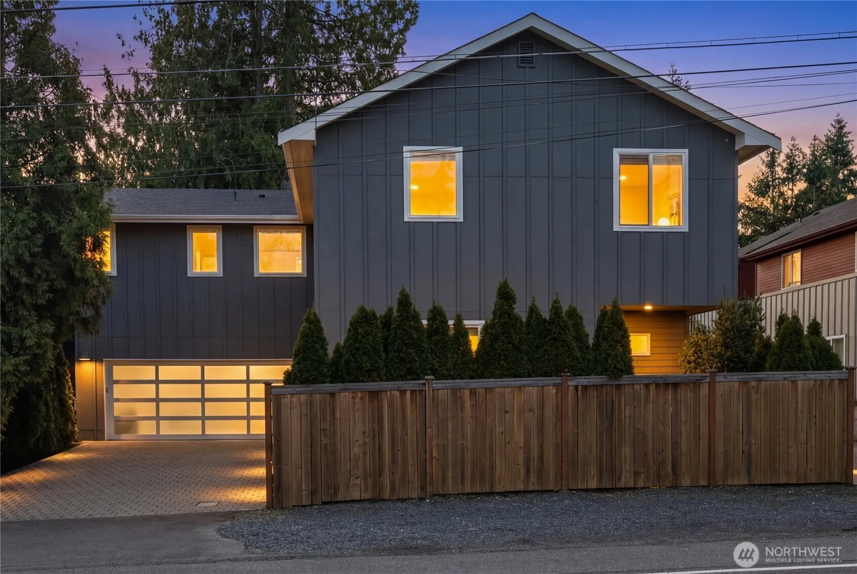 10317 Sand Point Way Ne, Seattle
