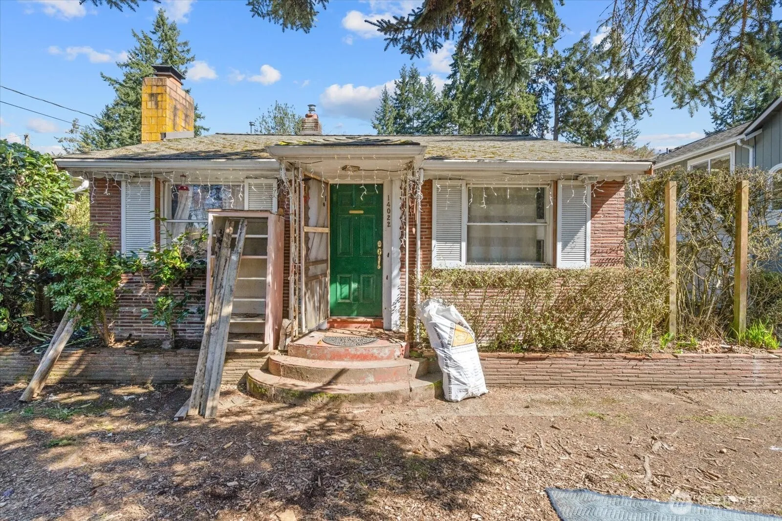 Property photo for 14022 Roslyn Place N, Seattle