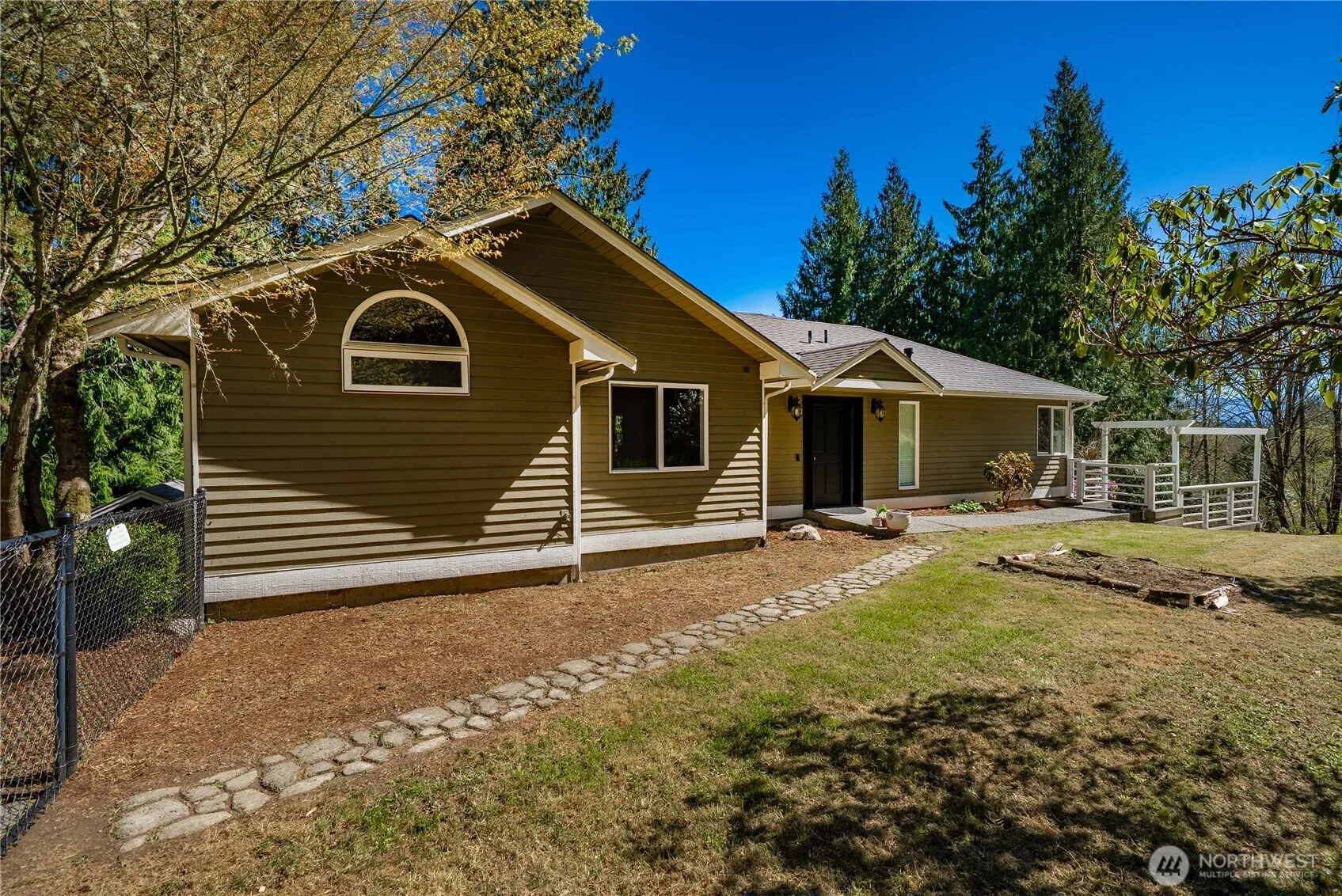 Property photo for 4325 270th Avenue Ne, Redmond