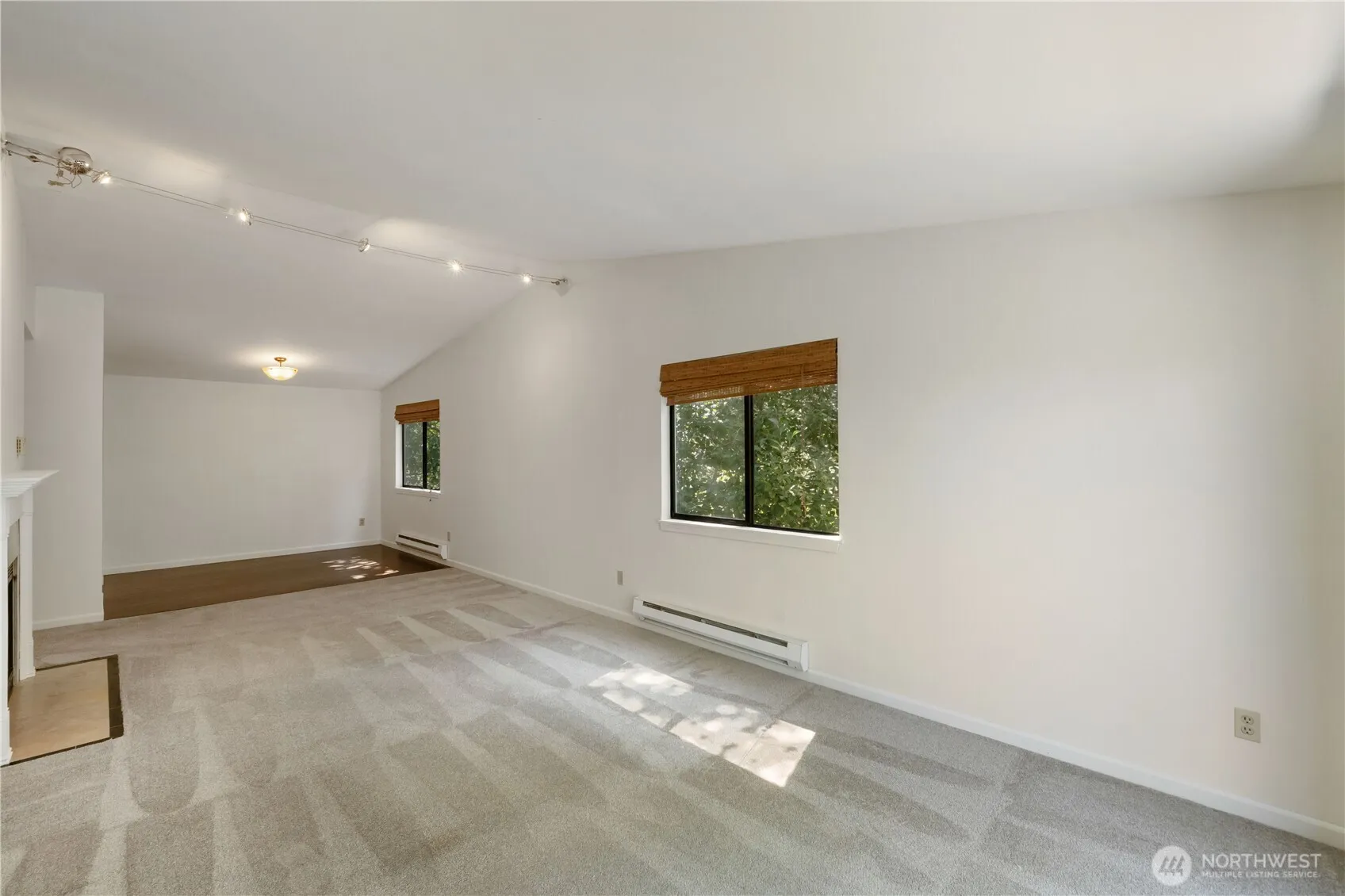 Property photo for 13235 12th Avenue Sw #733, Burien photo 3