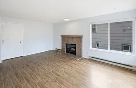 Property photo for 4226 Dayton Avenue N #202, Seattle photo 3