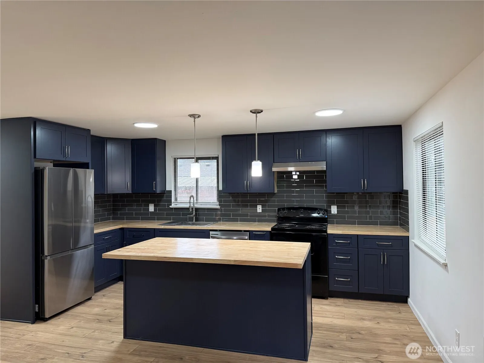 21330 Cypress Way, Lynnwood
