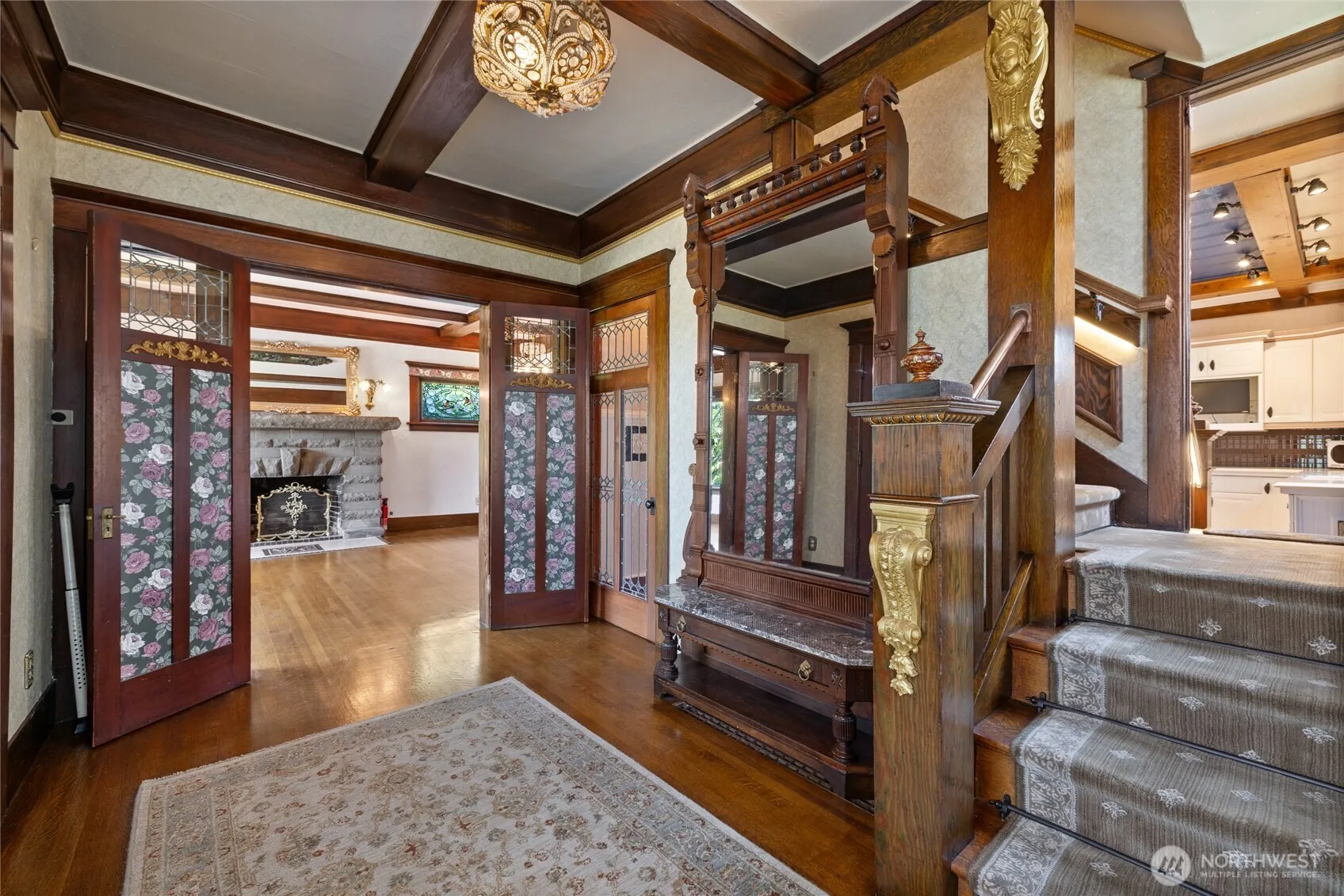 Property photo for 720 N Sheridan Avenue, Tacoma photo 3