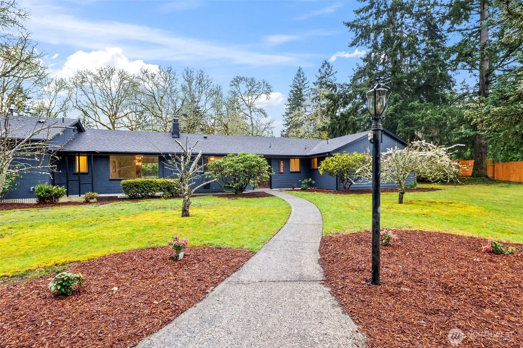 Property photo for 12702 Ave Du Bois Sw, Lakewood photo 5