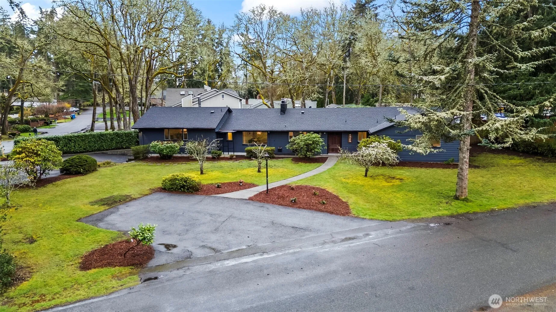 Property photo for 12702 Ave Du Bois Sw, Lakewood photo 5
