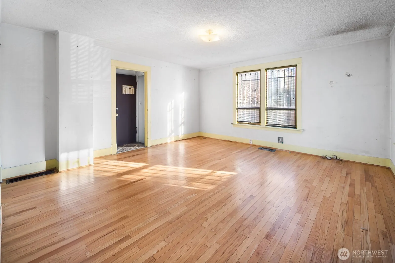 Property photo for 3226 S Edmunds Street, Seattle photo 2