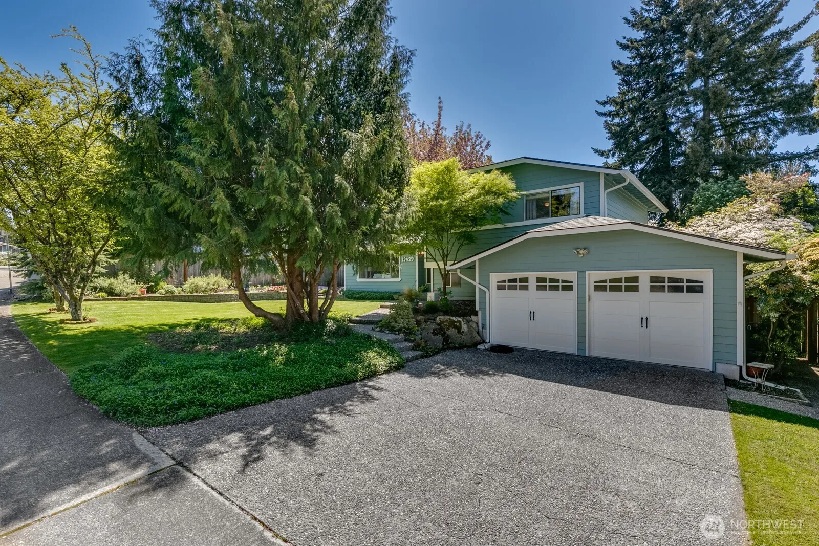 Property photo for 12429 Ne 149th Street, Woodinville
