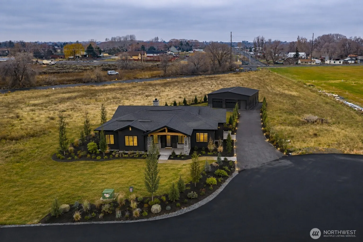 Property photo for 8 Valley Road Ne #8, Moses Lake