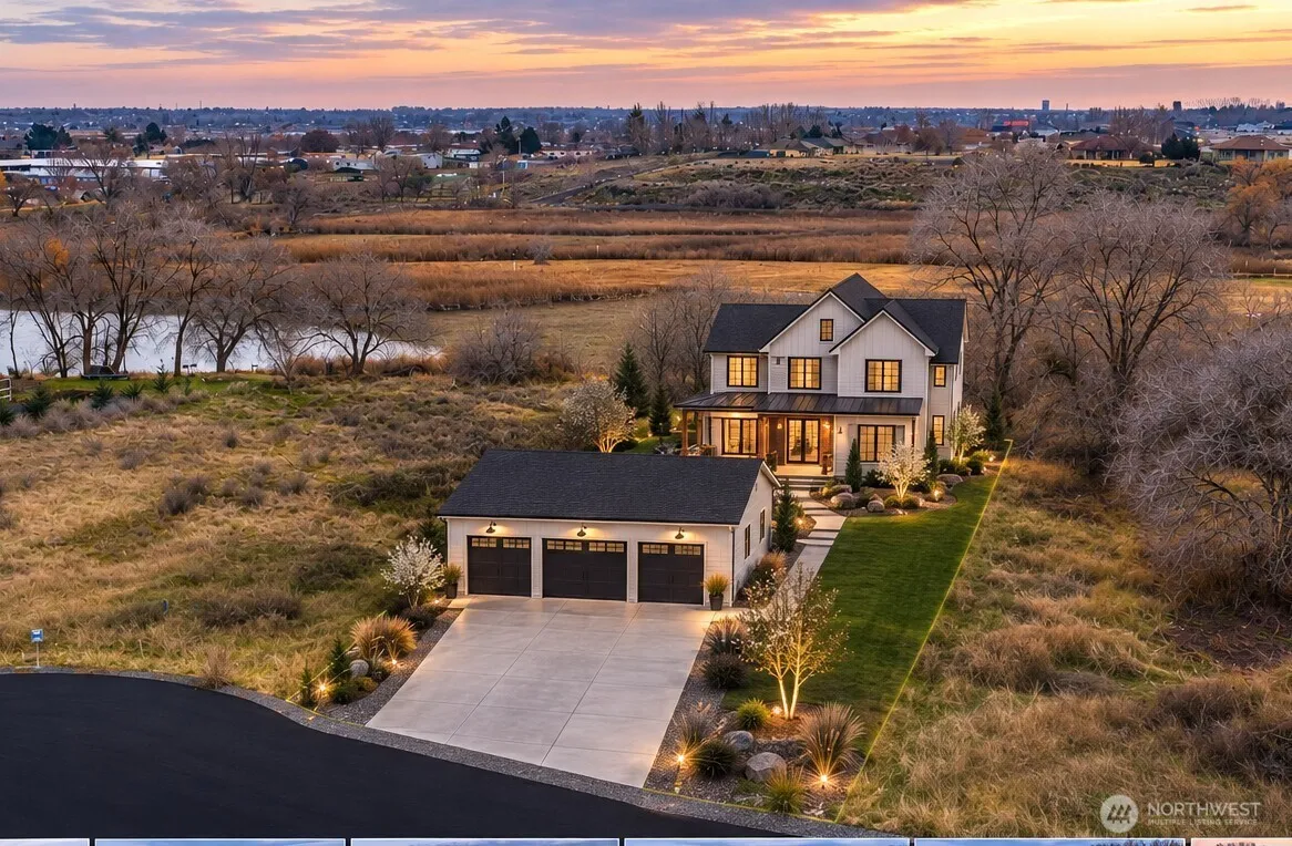 Property photo for 19 Valley Road Ne #19, Moses Lake