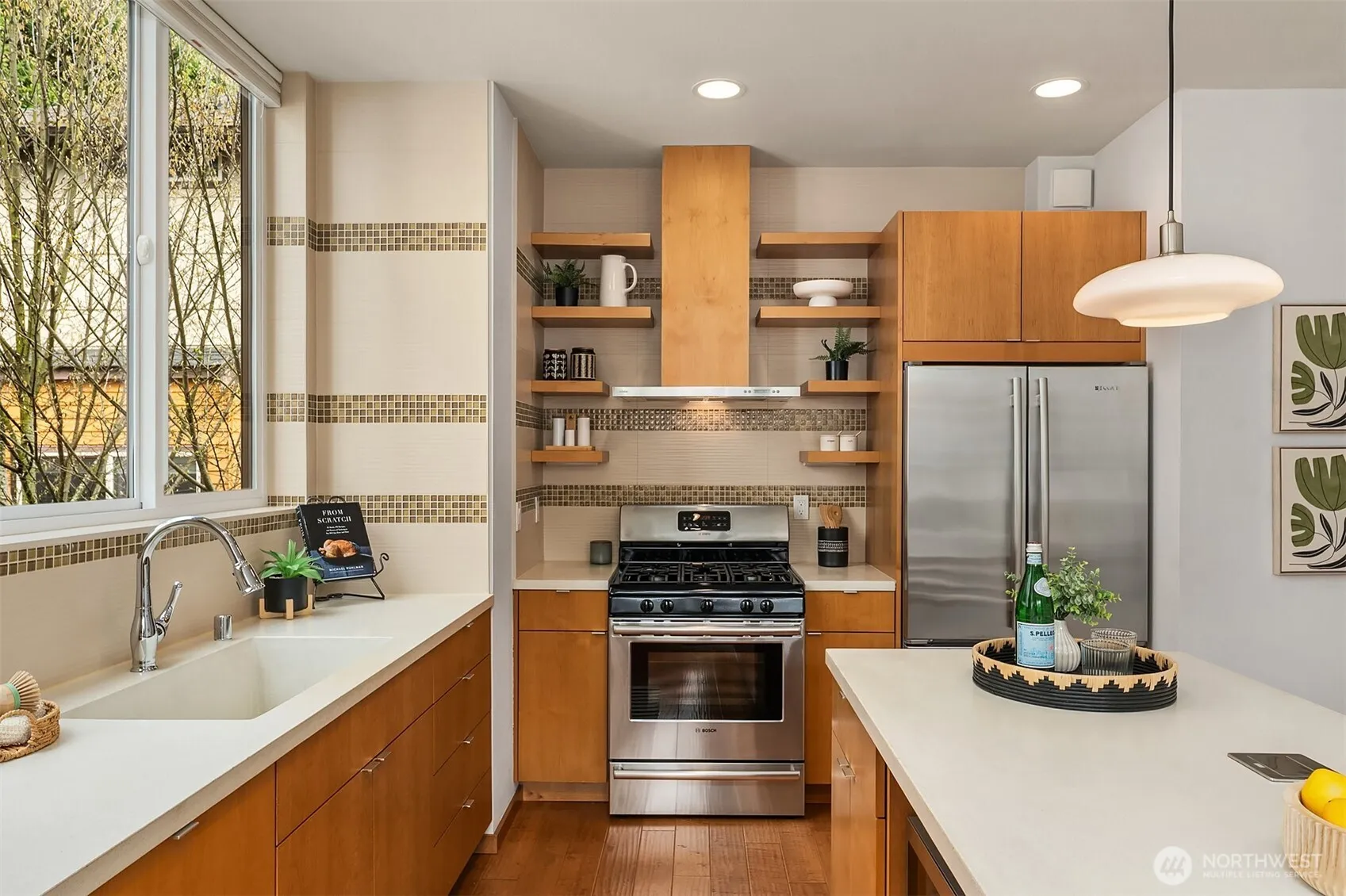 Property photo for 114 N 39th Street, Seattle photo 5