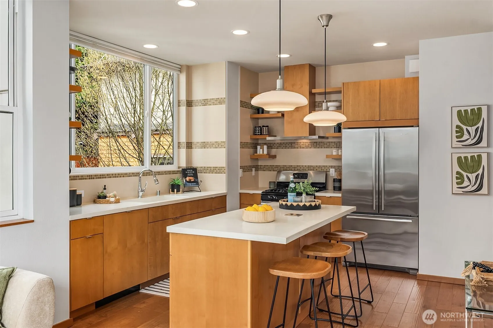Property photo for 114 N 39th Street, Seattle photo 4