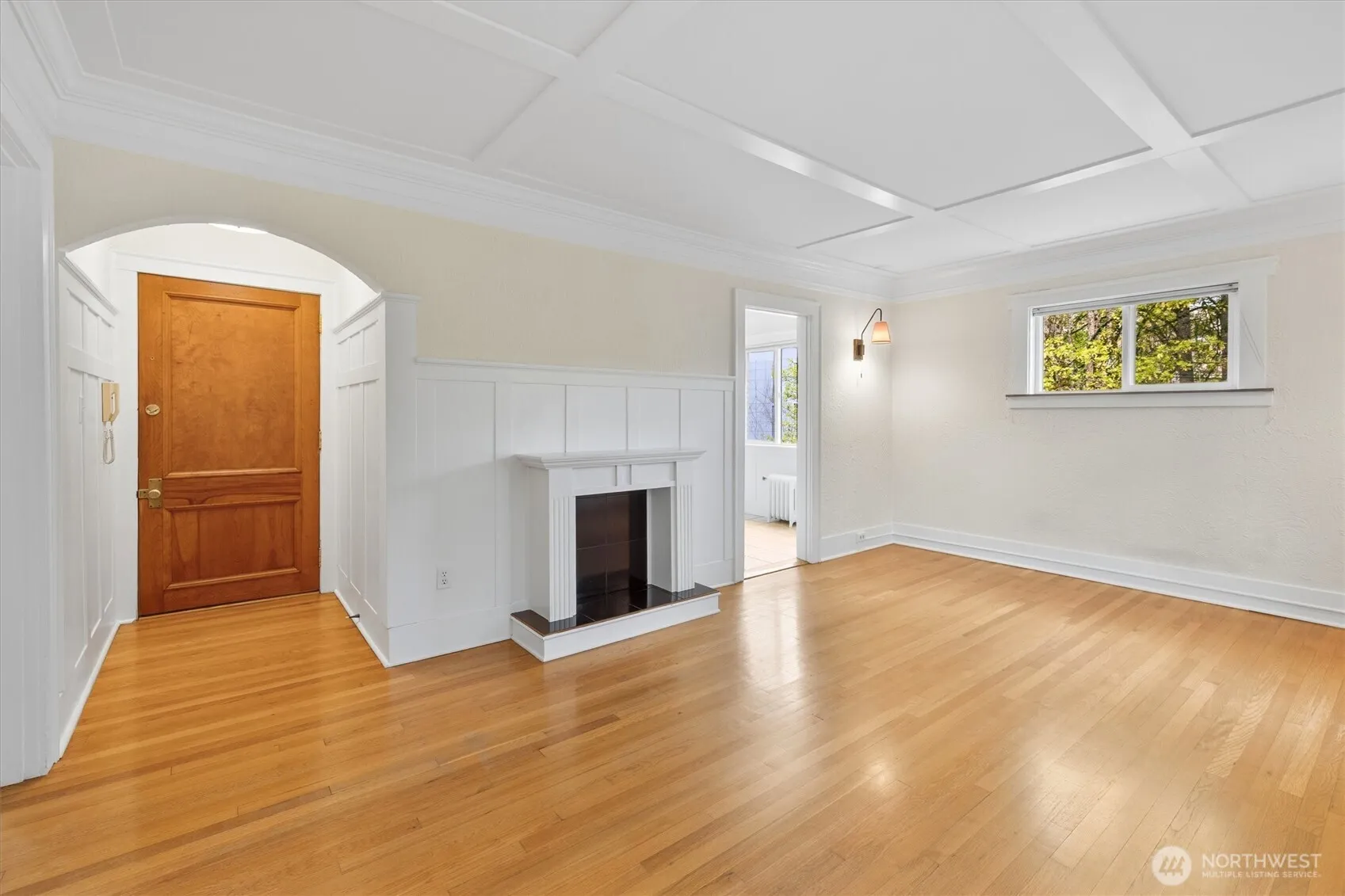 Property photo for 1640 18th Avenue #6, Seattle photo 5
