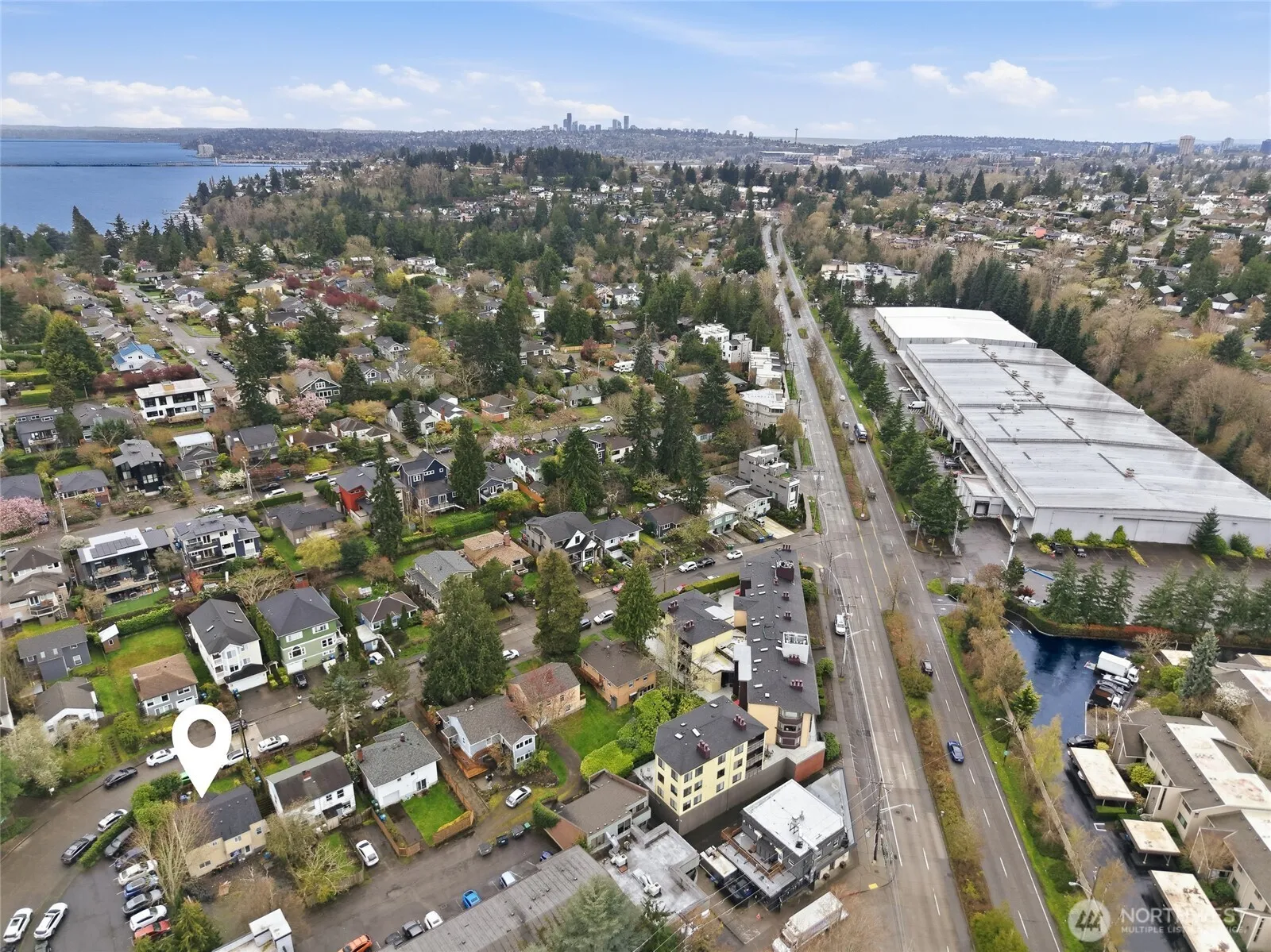 Property photo for 5752 Ne 62nd Street, Seattle photo 5
