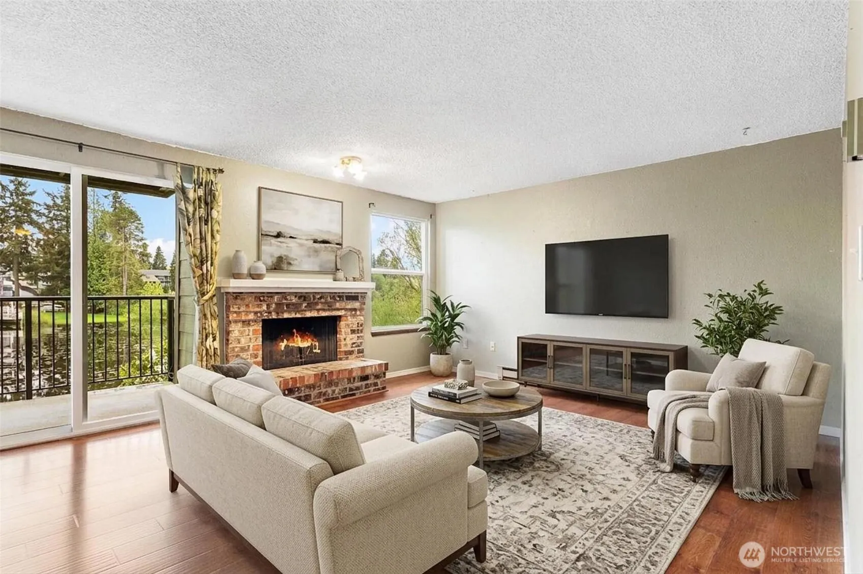 Property photo for 820 E Cady Rd #e204, Everett photo 2