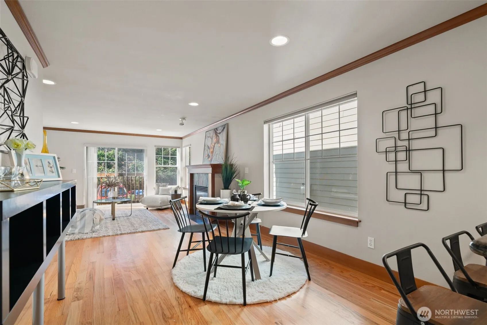 Property photo for 13718 N Midvale Avenue #c, Seattle photo 5