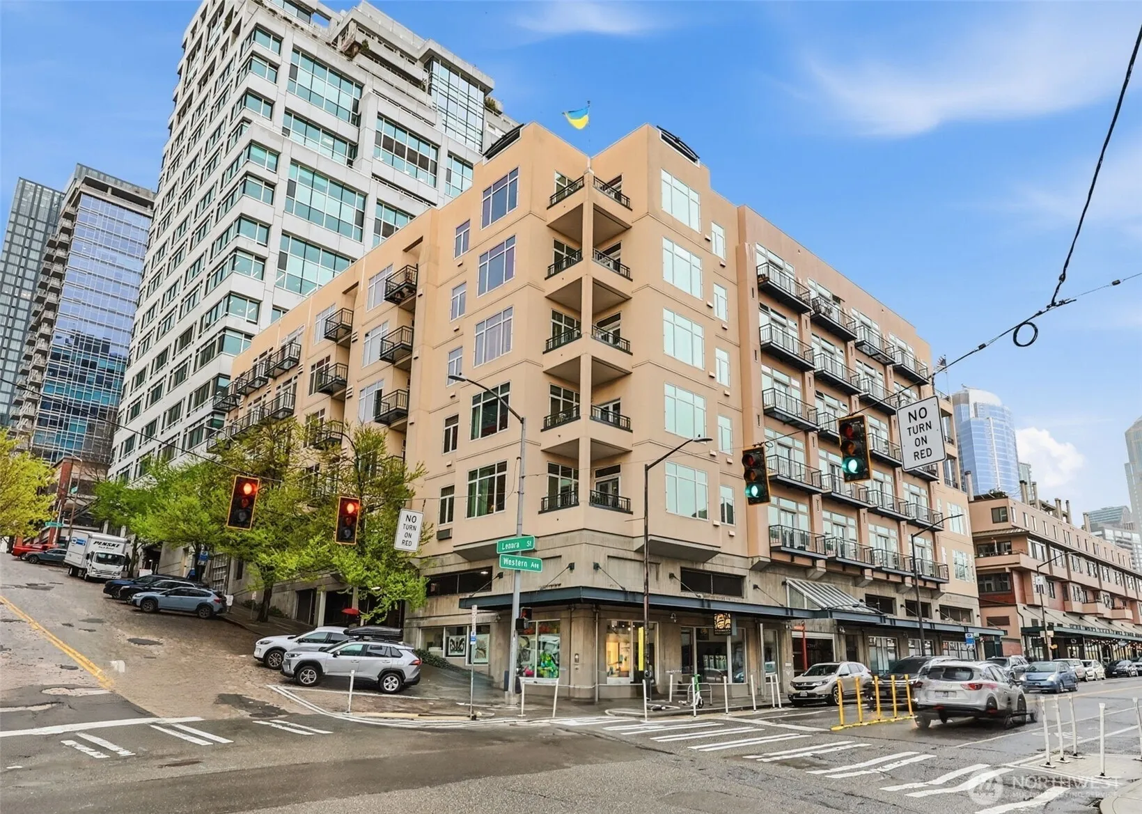 Property photo for 2030 Western Avenue #614, Seattle photo 2