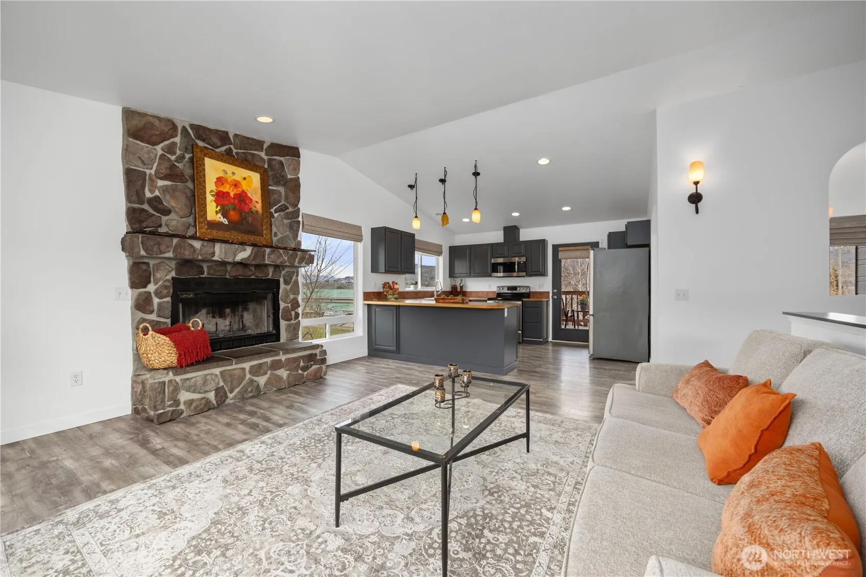 Property photo for 109 Nelmida Lane, Chelan photo 4